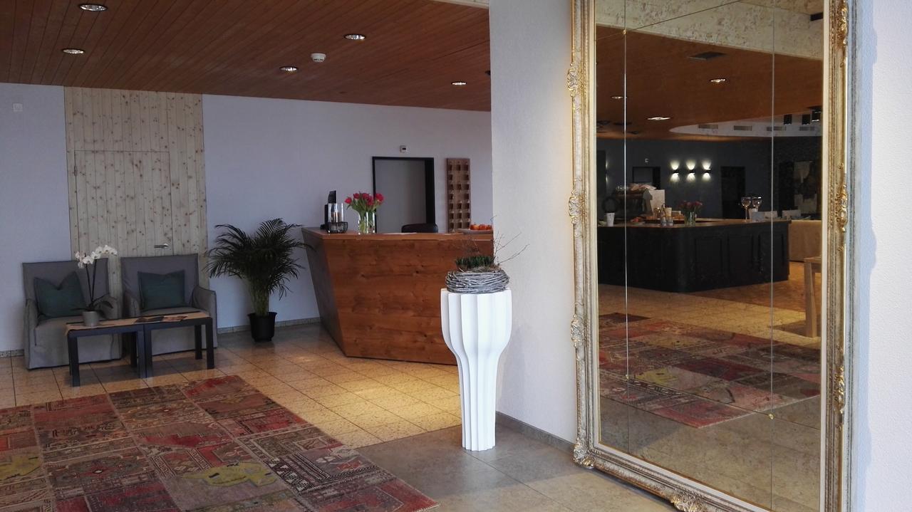 Hotel Miraval Cumbels Eksteriør bilde